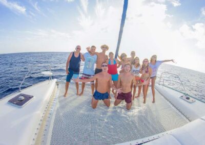 Half-Day Luxury Sailing Experience in Tulum with Open Bar